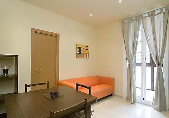 Rent4Days Sagrada Familia Apartments Spanien