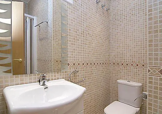 Rent4Days Sagrada Familia Apartments