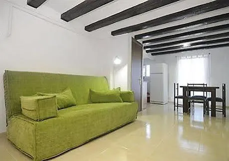 Rent4Days Sagrada Familia Apartments  Barcelona